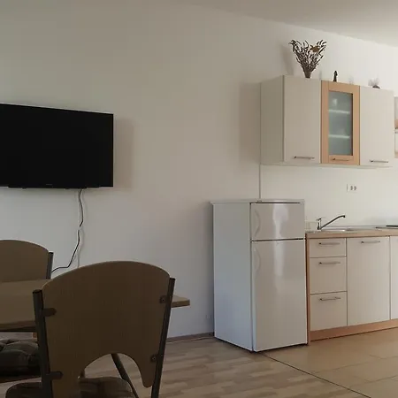 Mila Apartment Primosten