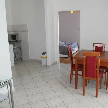 Mila Apartment Primosten